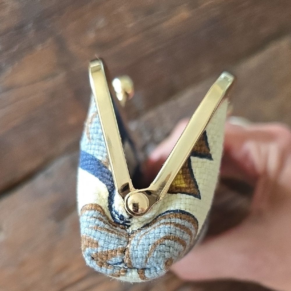 Spartina 449 Blue and Gold Floral Wallet - Picture 5 of 6
